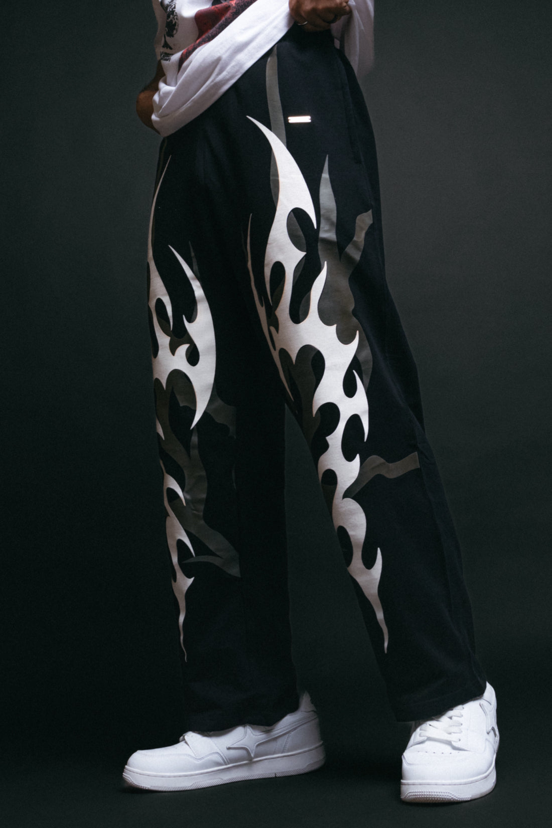 STRIKING BLAZE TRACK PANTS